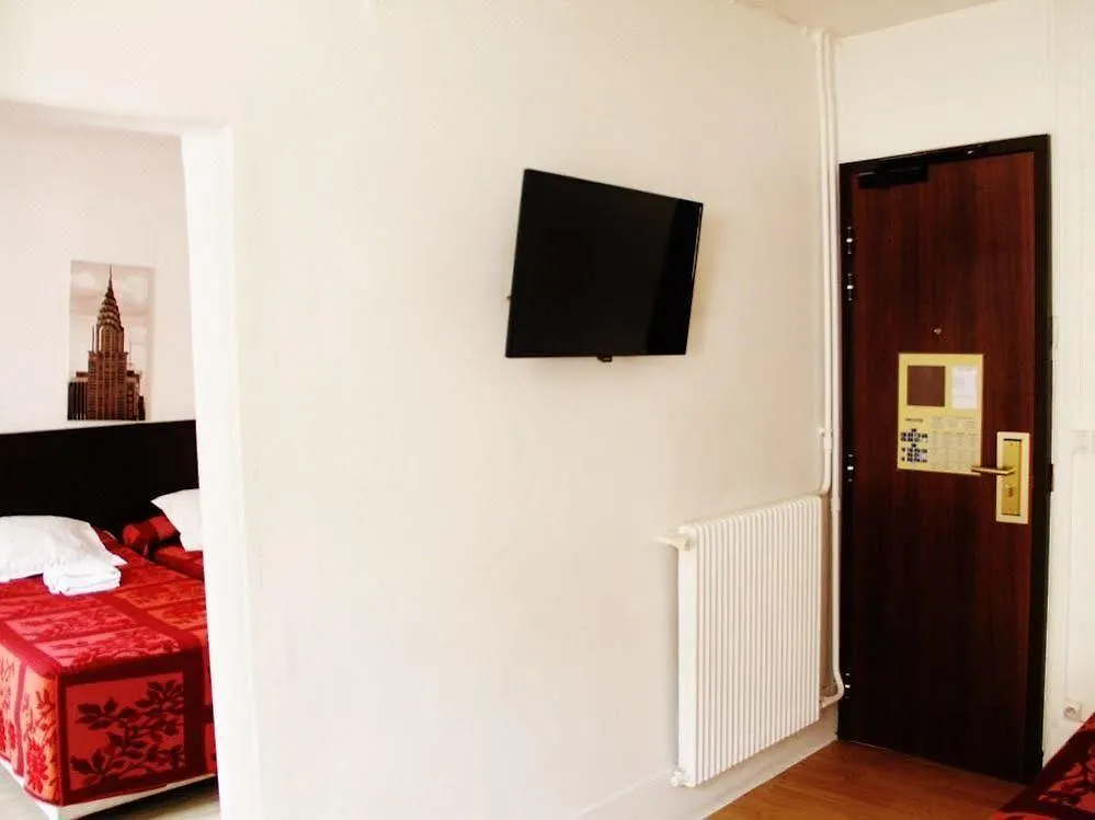 Untalented Hotel - Villette