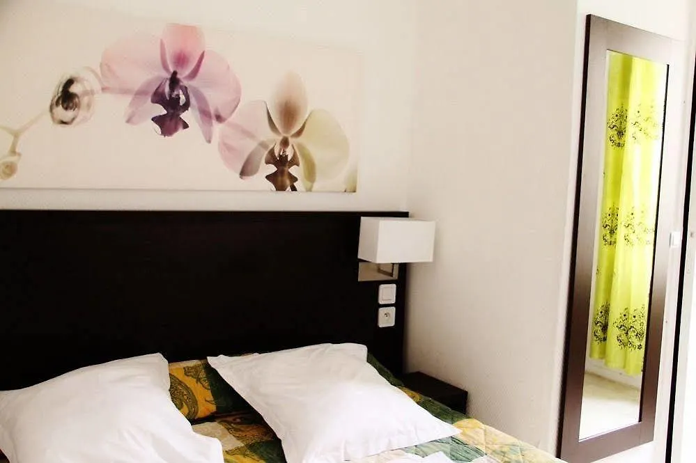 Untalented Hotel - Villette 3*, Paris France